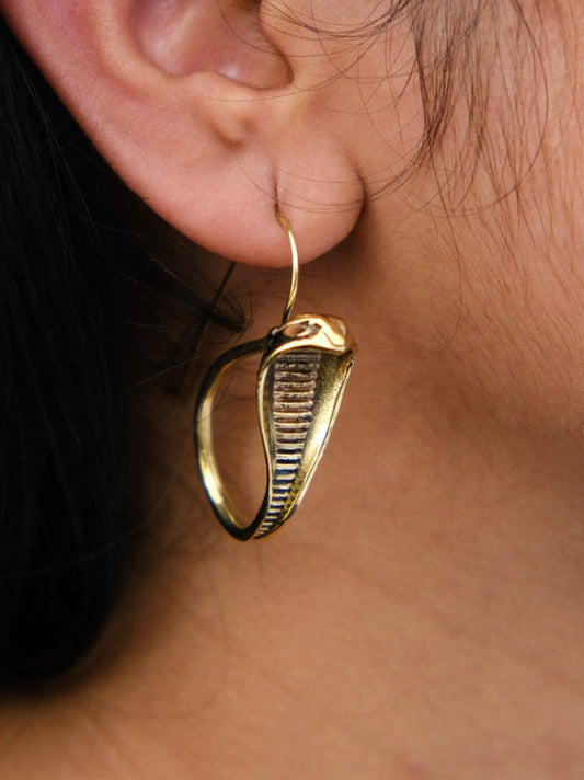 Brass Antique Finish Nag Snake earrings (ERGS6007)
