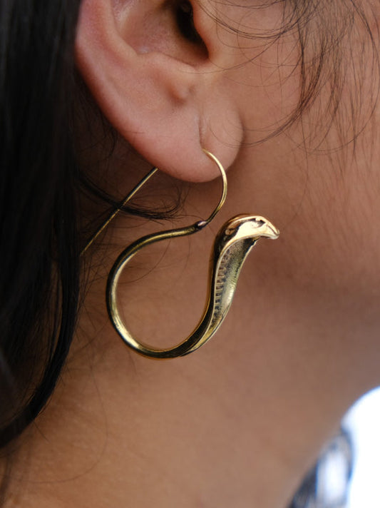 Brass Antique Finish Nag Snake earrings (ERGS6007)