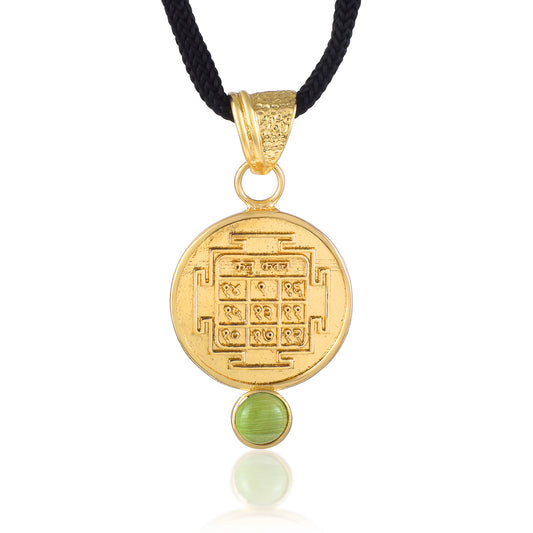 Pure Gold KETU grah Suraksha Kawach pendant with Natural Lehsuniya Cats Eye (PCDM3833)