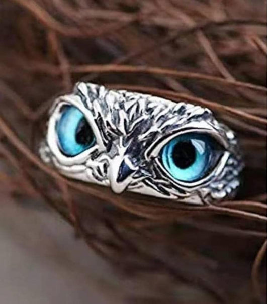 Brass Oxidised Silver finish Owl Eyes finger ring Animal jewelery (ORRI5415)