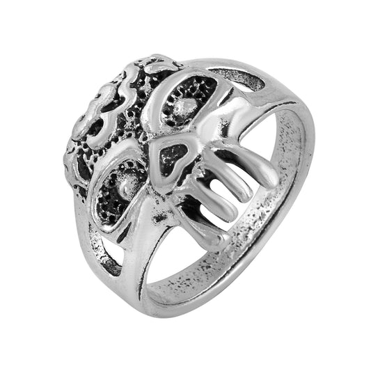 Silver plated Antique finish, Toothy skull design, Fashion ring